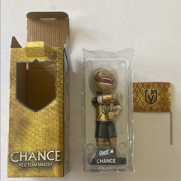 CHANCE Las Vegas Golden Knights Official Team  Bobblehead Mascot NWOT - Picture 1 of 7